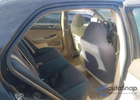 2003 Honda Accord 2.4 Lx из США, поврежденный, VIN 1HGCM563X3A080018